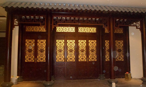 赤峰传统仿古门窗浮雕技术制作方法